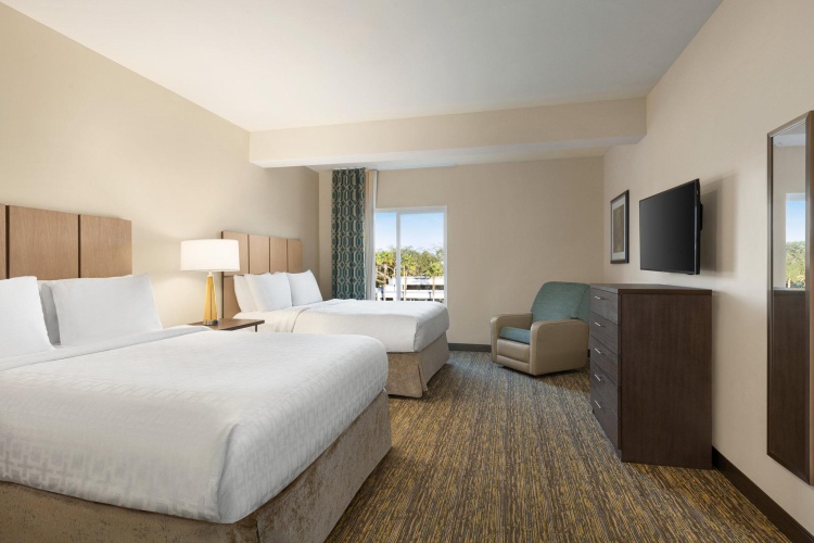 1 Bedroom Quadruple Suite
