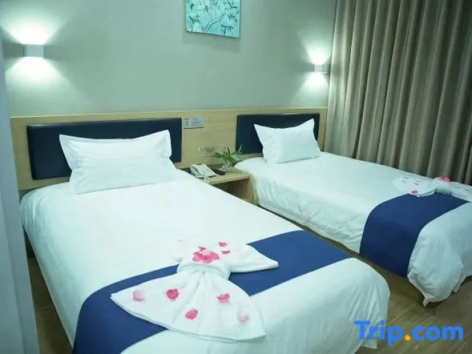 Economy Twin room