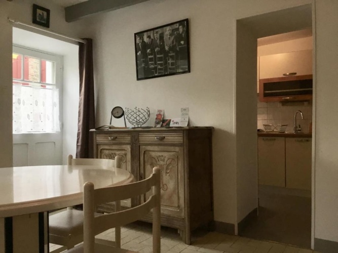 2 Bedrooms Cottage