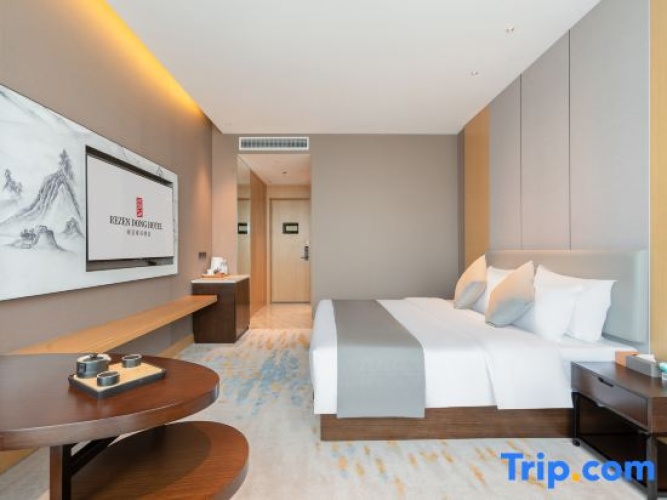 Standard Double room with view