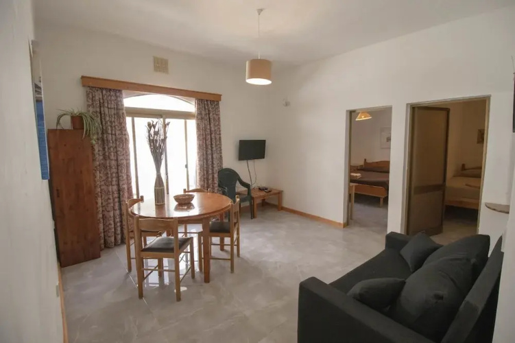 Dolman Complex Apartments