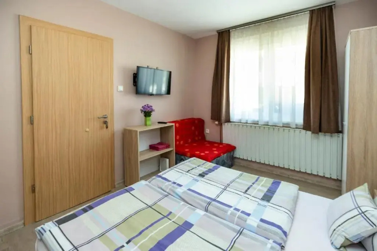 Cecey Apartman