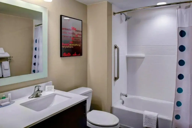 1 Bedroom Double Suite
