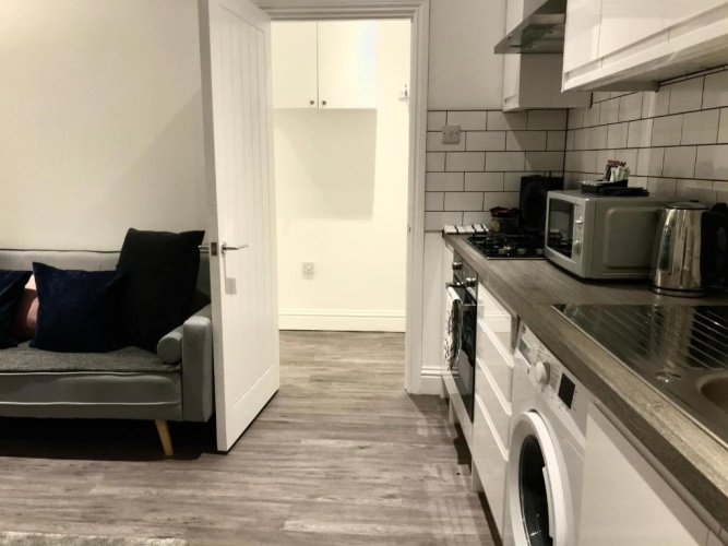 2 Bedrooms Apartment