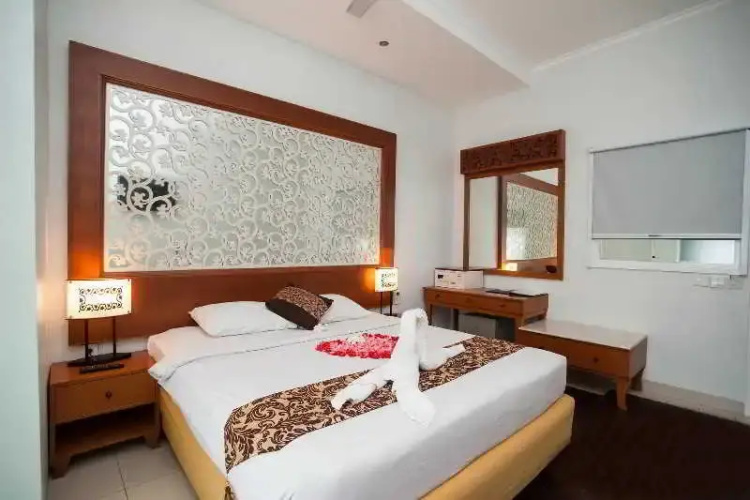Heliconia Villa