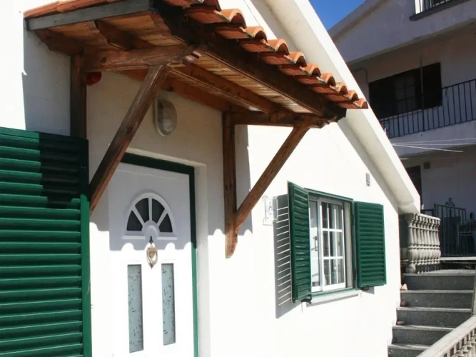 2 Bedrooms Apartment with balcony and with view
