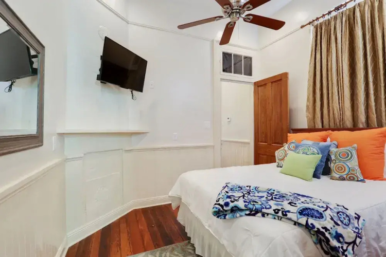 2 Bedroom - 2036