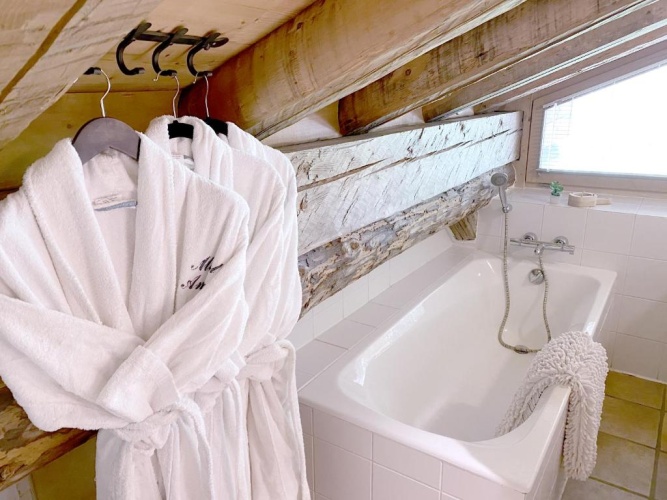 5 Bedrooms Chalet