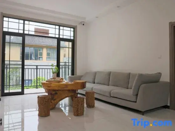 Shitai Guniujiang Wangli B&B