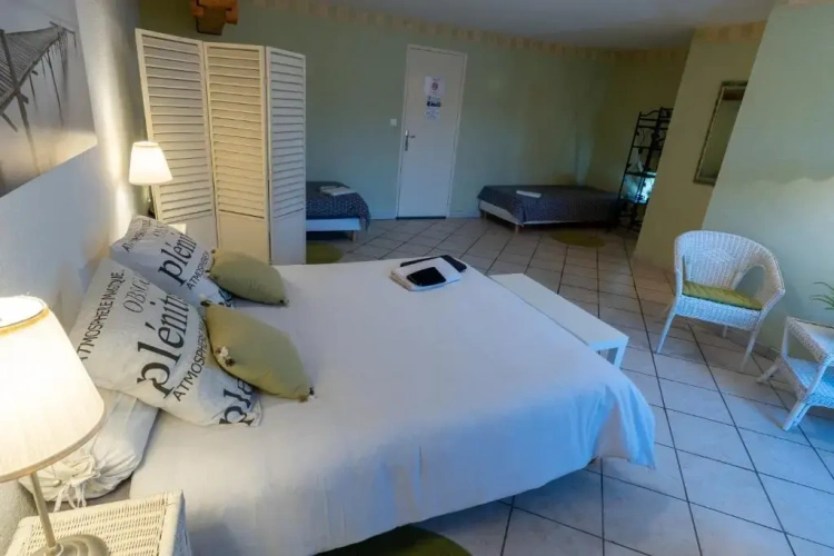 Standard Family room