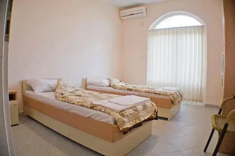 Sars Apartments
