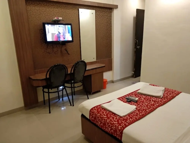 Quadruple Suite