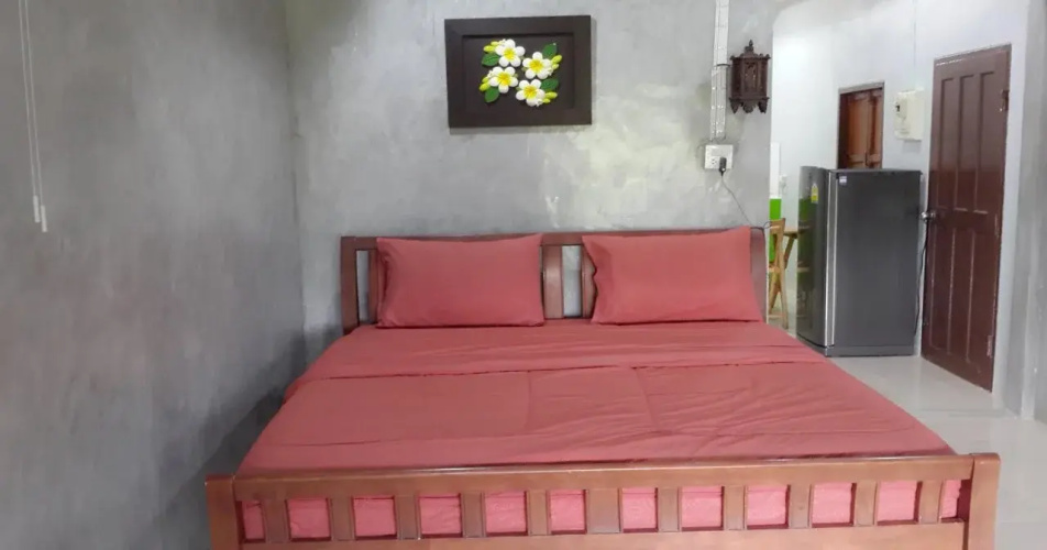 Baan Suan Guest House