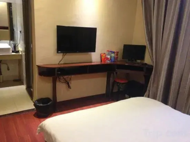 Shuangfeng Hotel