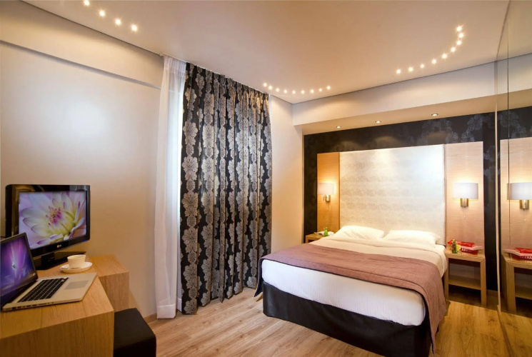 Hotel Nefeli