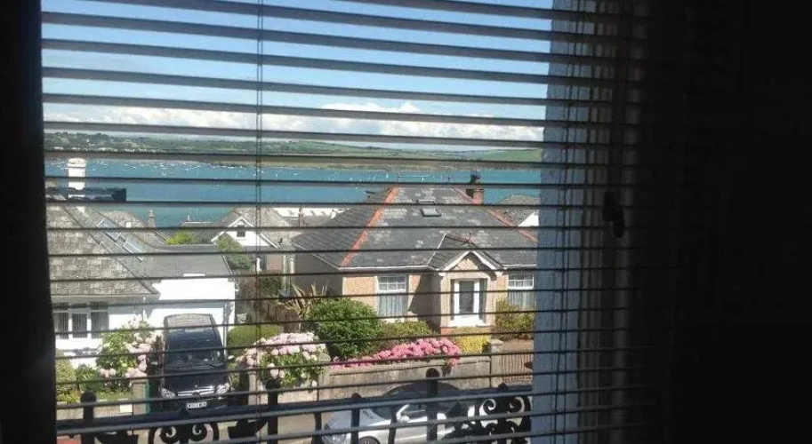 Symply Padstow