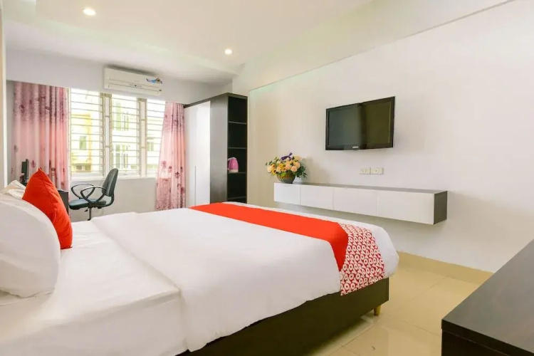 OYO 461 Hotel Ngan Ha