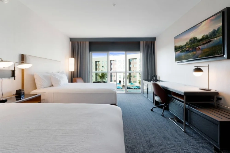 Standard Quadruple room with balcony