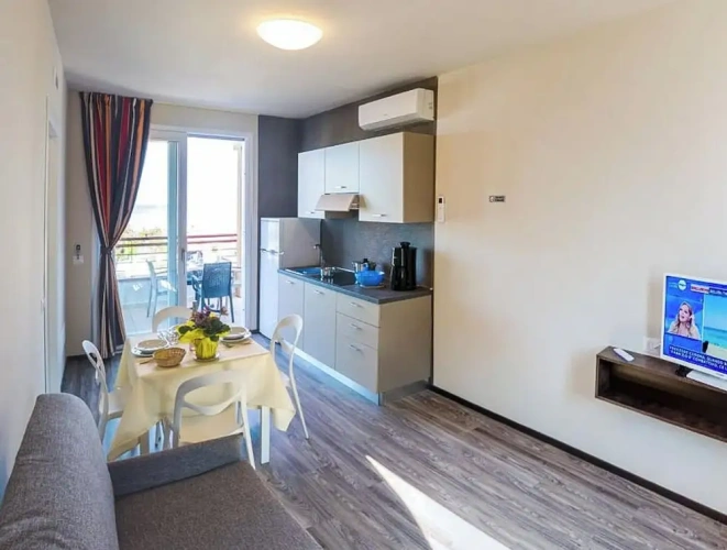 Superior room with lake view