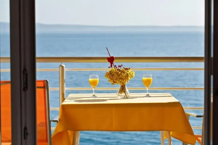Nice Apartment With a sea View