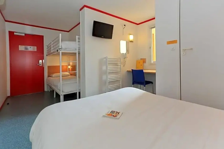 Premium Quadruple room