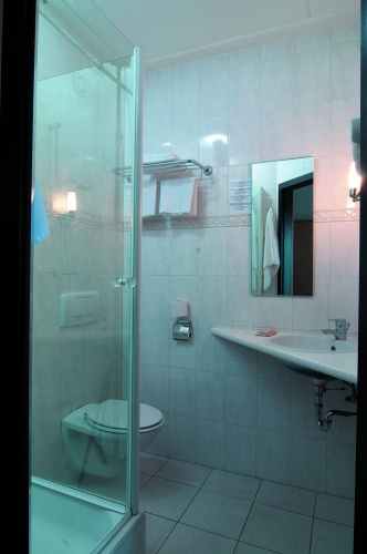 Hotel Restaurant Zalen Hoogeerd photo 9