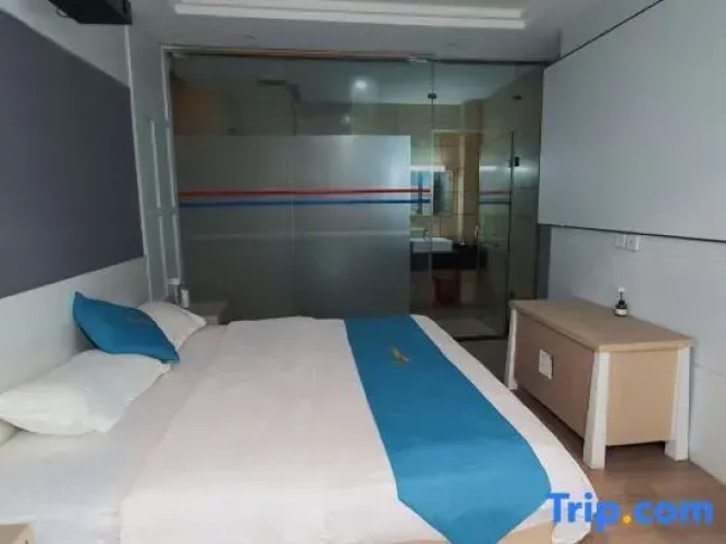 1 Bedroom Suite