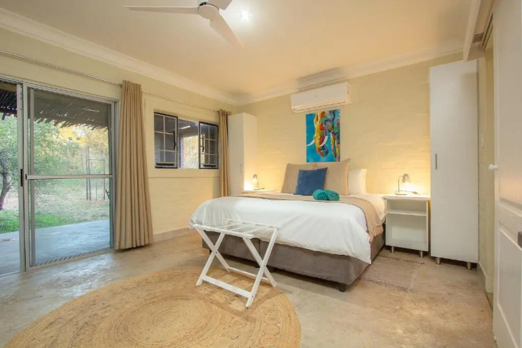 Kruger's Retreat House & Kruger's Rest Studio