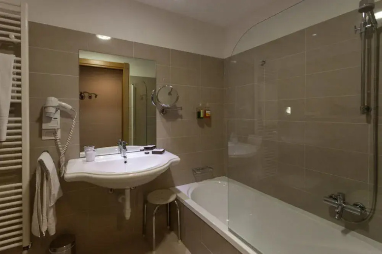 Best Western Ivrea Crystal Palace