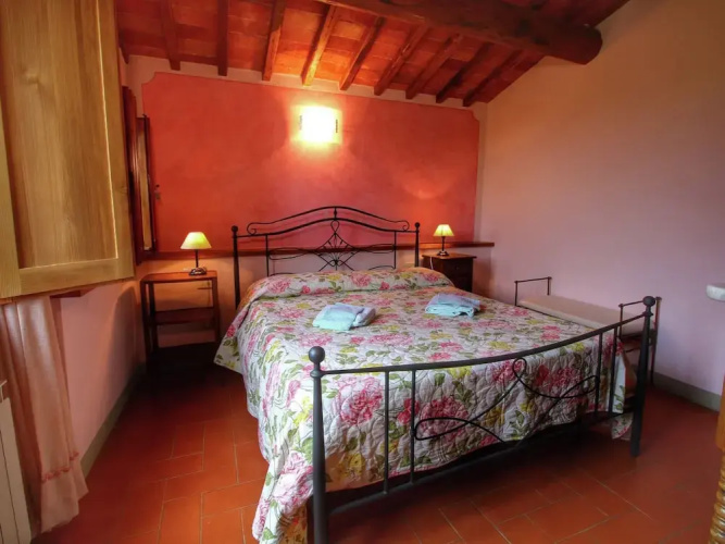 Tranquil Farmhouse in Bucine
