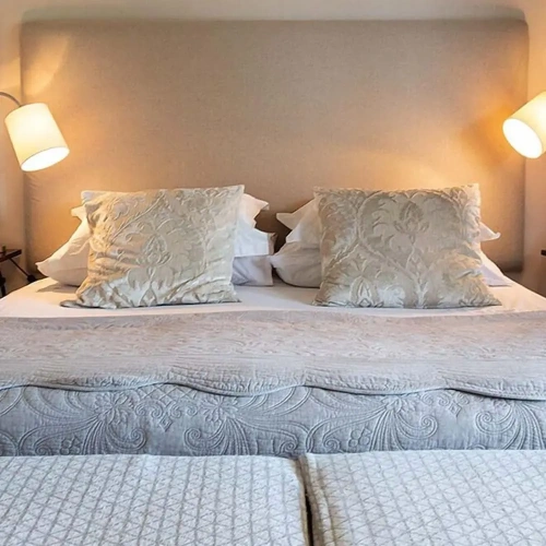 Comfort room