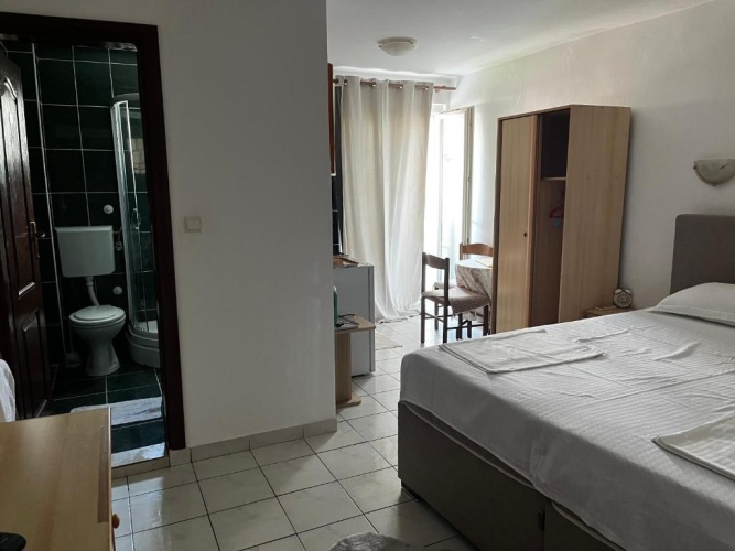 Studio with balcony and with view