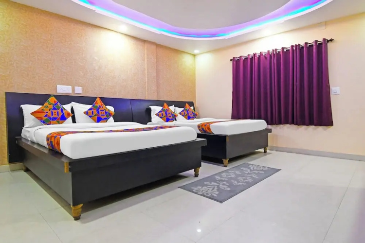 Fabhotel Royal Lagoon