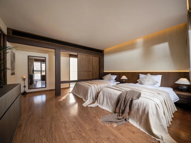 Luxury Twin room with mountain view