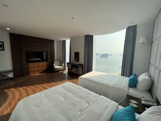 Deluxe Twin Club room