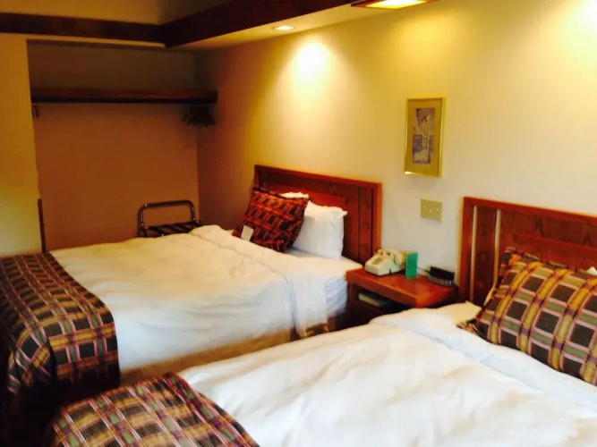 Spring Valley Inn
