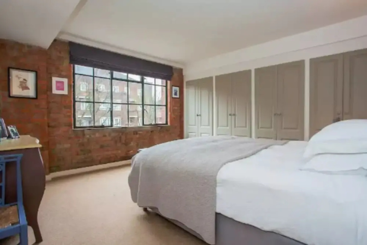 Central 2 Bedroom Loft