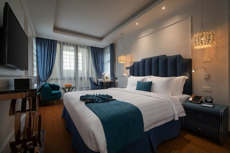 1 Bedroom Standard Triple Family room