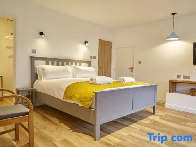 1 Bedroom Villa