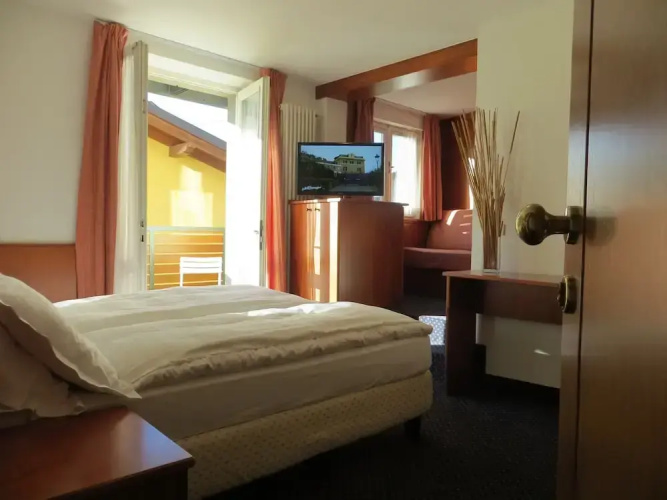 Albergo Miralago