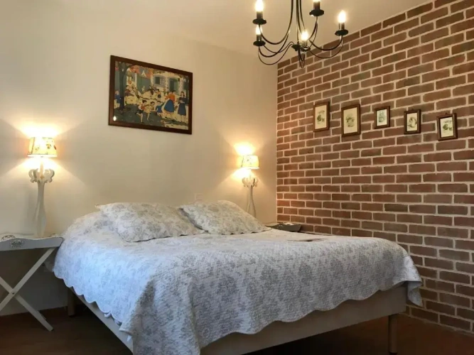Standard Family room with garden view