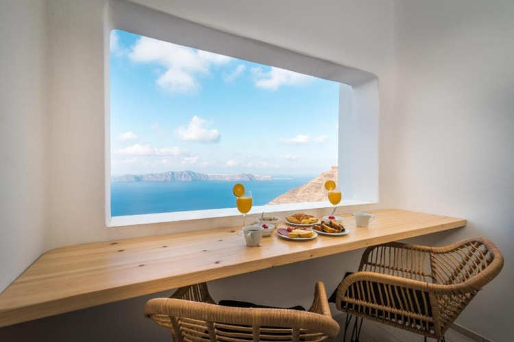 Deluxe Double room with balcony and with sea view