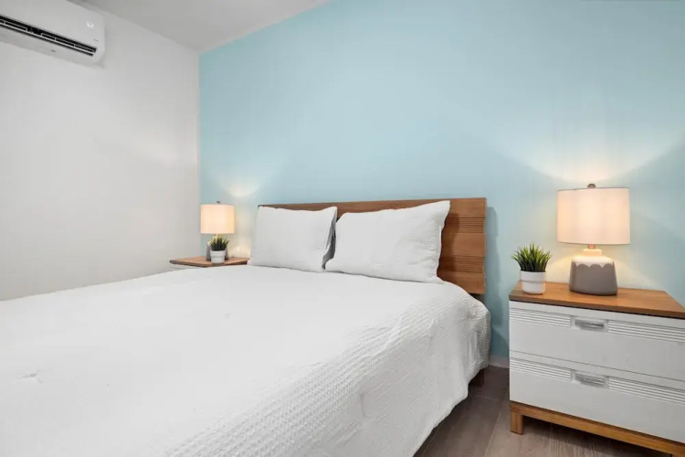 Otium Rentals Cozy Charming Vacation Rental