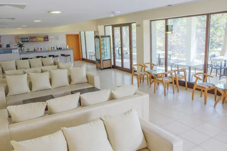 Hotel Lebed