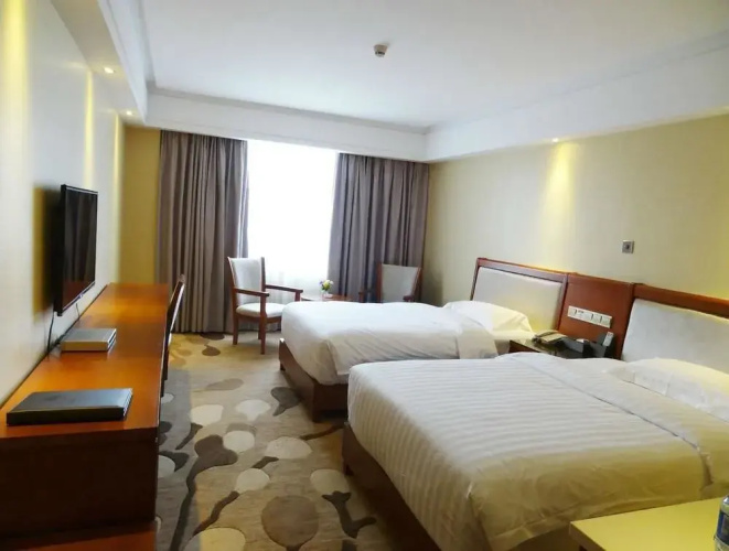 Fuyong Yinfa Hotel