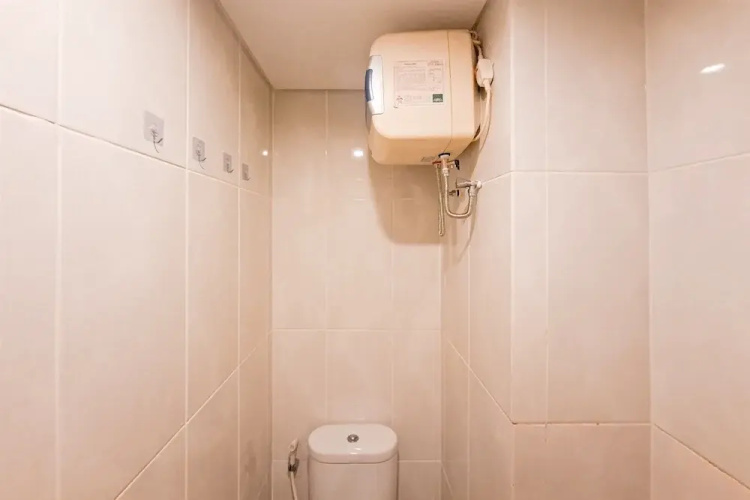 Basic Studio Near Cisauk Station At Serpong Garden Apartment