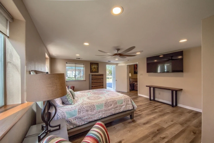 Guest rooms