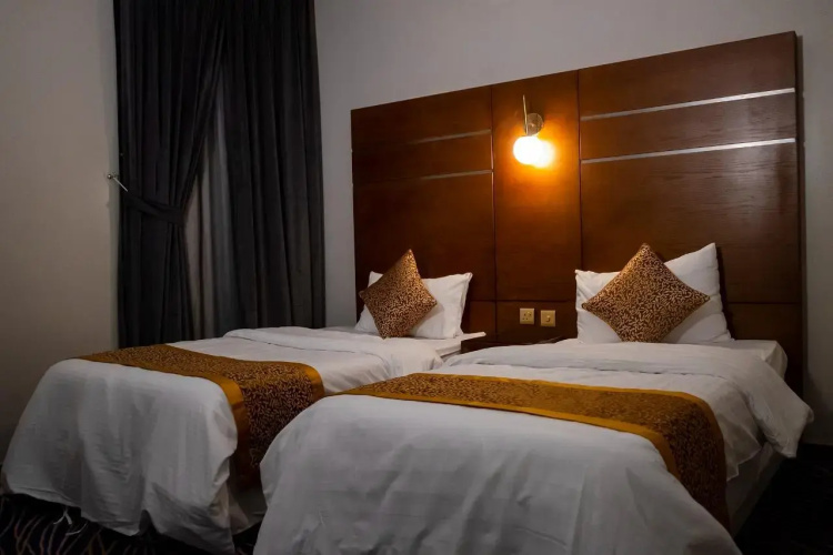 Ahlin 2 Serviced Apartment