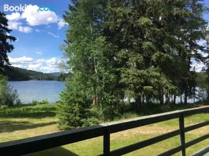 Ruth Lake Lodge Resort