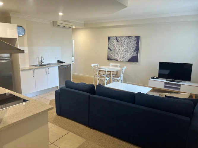 1 Bedroom Apartment with balcony